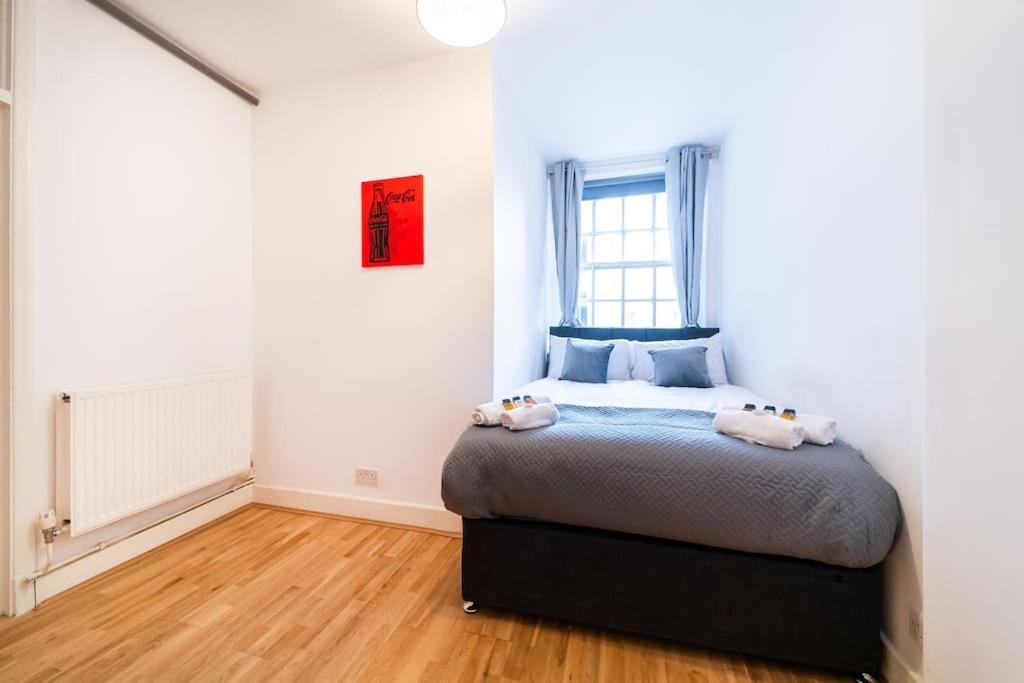 Beautiful One Bedroom Flat In Tavistock Place Лондон Екстериор снимка